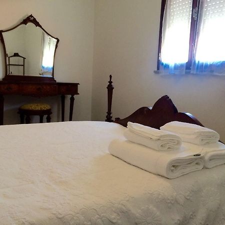 Private Room In Old Town Viana do Castelo Exterior foto